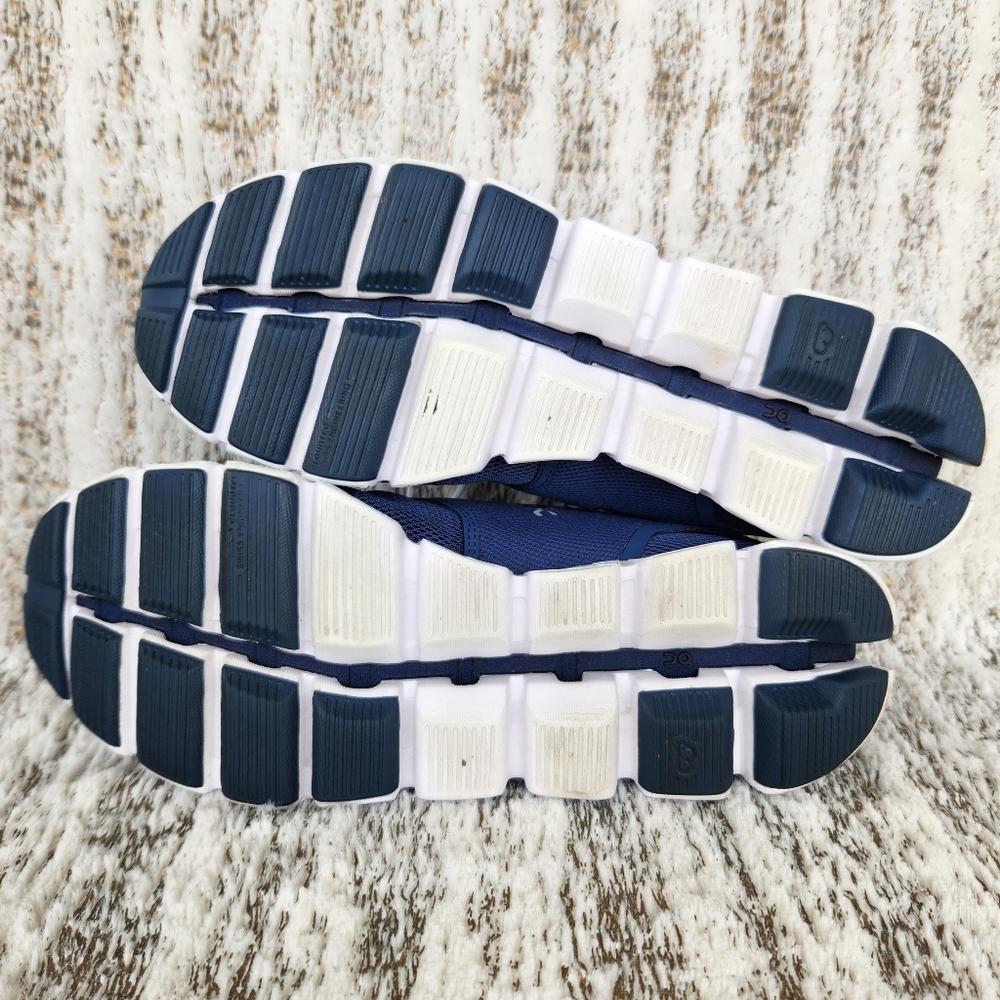 On Running "Cloud 5" Athletic Shoe Sneaker Navy Blue White | Women's Size 9 - Picture 8 of 11